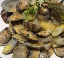 Stir-fried Clams with Ginger and Scallion