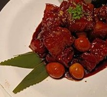 Stewed Pork Belly with Free-range Eggs
