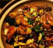 Frog and Prawn Stir-fry