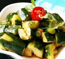 Knife-Pounded Cucumber