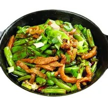 Spicy Stir-Fried String Beans
