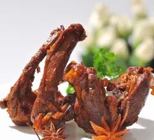 Spicy Braised Pork Collar