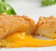 Cheesy Pulled Chicken Cutlet