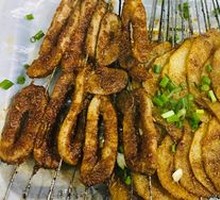 Hot and Fragrant Sauce Drizzled Mashed Potatoes