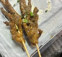 Charcoal-Grilled Marinated Chicken Feet