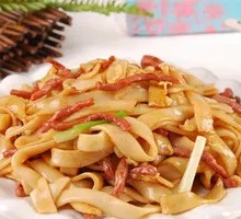 Ham and Egg Fried Noodles