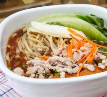 Shredded Pork Noodles