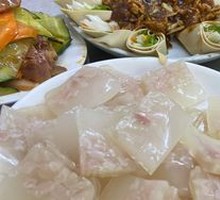 Beijing-style Shredded Pork in Soy Sauce