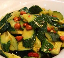 Knife-Pounded Cucumber