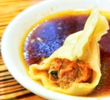 Fresh Pork Dumplings with Mushrooms