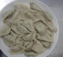 Boiled Fresh Meat and Leek Dumplings