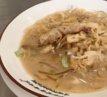 Sour Cabbage and Vermicelli Stewed Pork