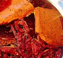 经典红锅