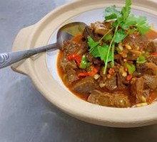 Sour Cabbage and Taro Stewed Beef Brisket