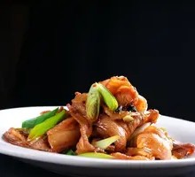 Braised Lotus Root Stir-Fried with Spicy Beef