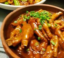 Braised Chicken Feet in Sauce