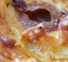 Egg-filled Noodle Pocket