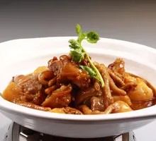 Chicken Feet and Pork Trotter Stew