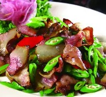 Stir-fried Pig's Lips