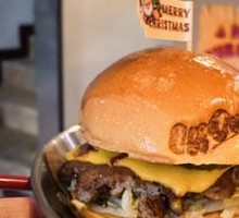 Signature Beef Burger