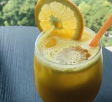 Summer Sparkling Drink