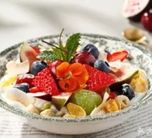 Fig Healthy Yogurt Bowl