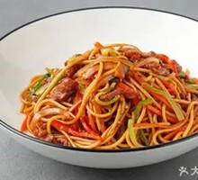 Black Pepper Beef Noodles