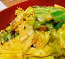 Stir-fried Napa Cabbage with Aromatic Heat