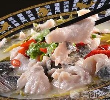 Double-Ingredient Catfish and Liver Noodles