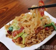 Egg and Sausage Fried Noodles