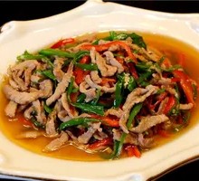 Green Pepper Egg and Pork Stir-fry