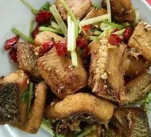Dry-Fried Glutinous Rice Fish