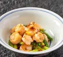 XO Sauce Stir-Fried Shrimp with Asparagus