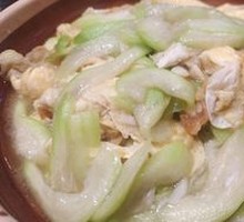 Loofah and Egg Stir-Fry