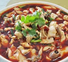 Fish Hot Pot with Pig Intestines