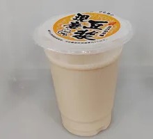 Homemade Freshly Ground Soy Milk