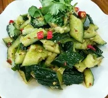 Knife-Pounded Cucumber