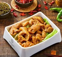 Stewed Pig Intestines and Chicken