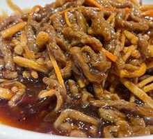 Sesame Noodles with Beef Strips