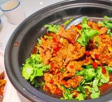 Stir-Fried Beef with Yellow Onion