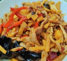Fish-Flavored Shredded Pork