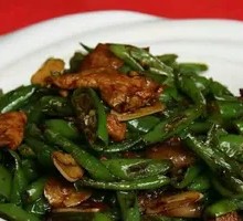 Stir-Fried Pork with Green Chili