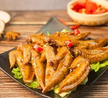 Sauce-Braised Chicken Wing Tips