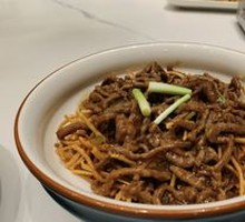Sesame Noodles with Beef Strips