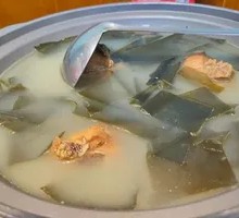 Kelp and Pork Rib Soup