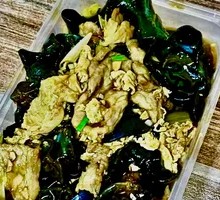 Wood Ear Mushroom with Pork