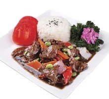 黑椒牛肉盖浇饭