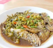 Pickled Mustard Greens with Small Yellow Croaker