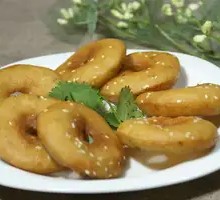 Fried dough snack