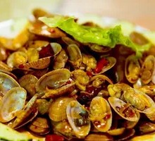 Spicy Stir-Fried Clams